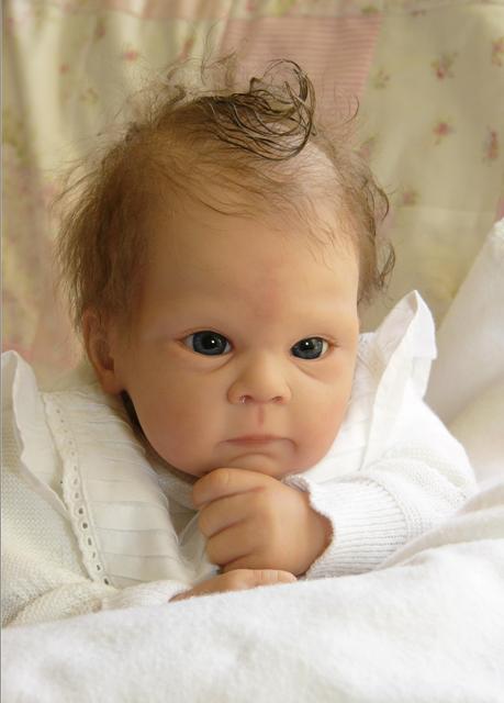 tl_files/littlepearls/Fachlektuere/Reborn-Jahrbuch 2012/05 ASINTRA Reborn-Jahrbuch 2012 - Bilder.jpg